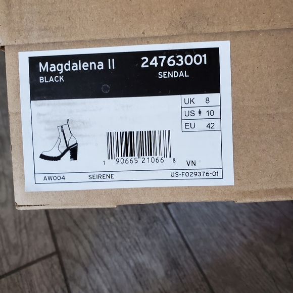 Dr martens black leather heeled boot sz 10 - Picture 9 of 12